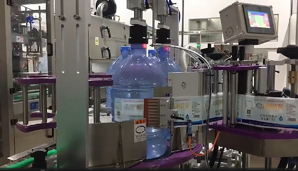 一次性桶装水生产线